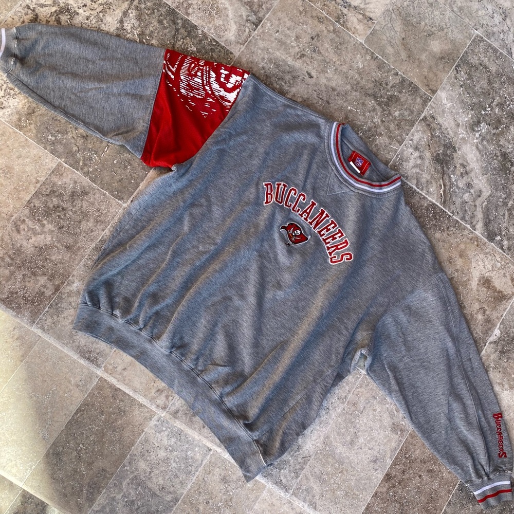 Vintage bucs sweatshirt